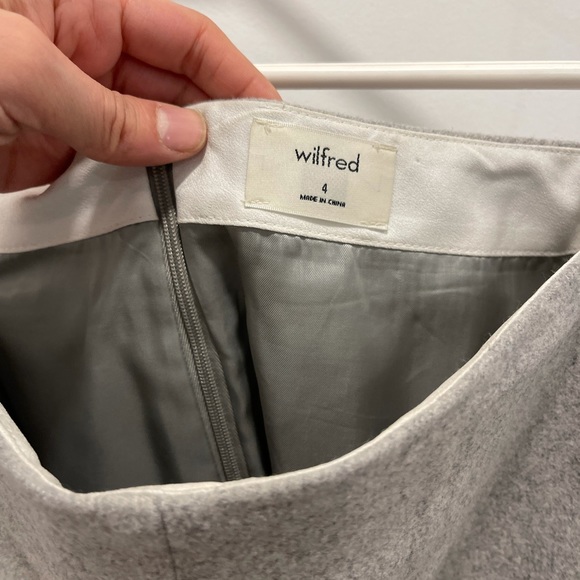 Super Cute Wool Grey Mini Skirt - Picture 4 of 9